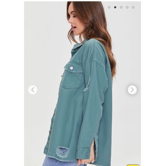 NWT. Green Distressed Shacket. Size Small. - Picture 4 of 12